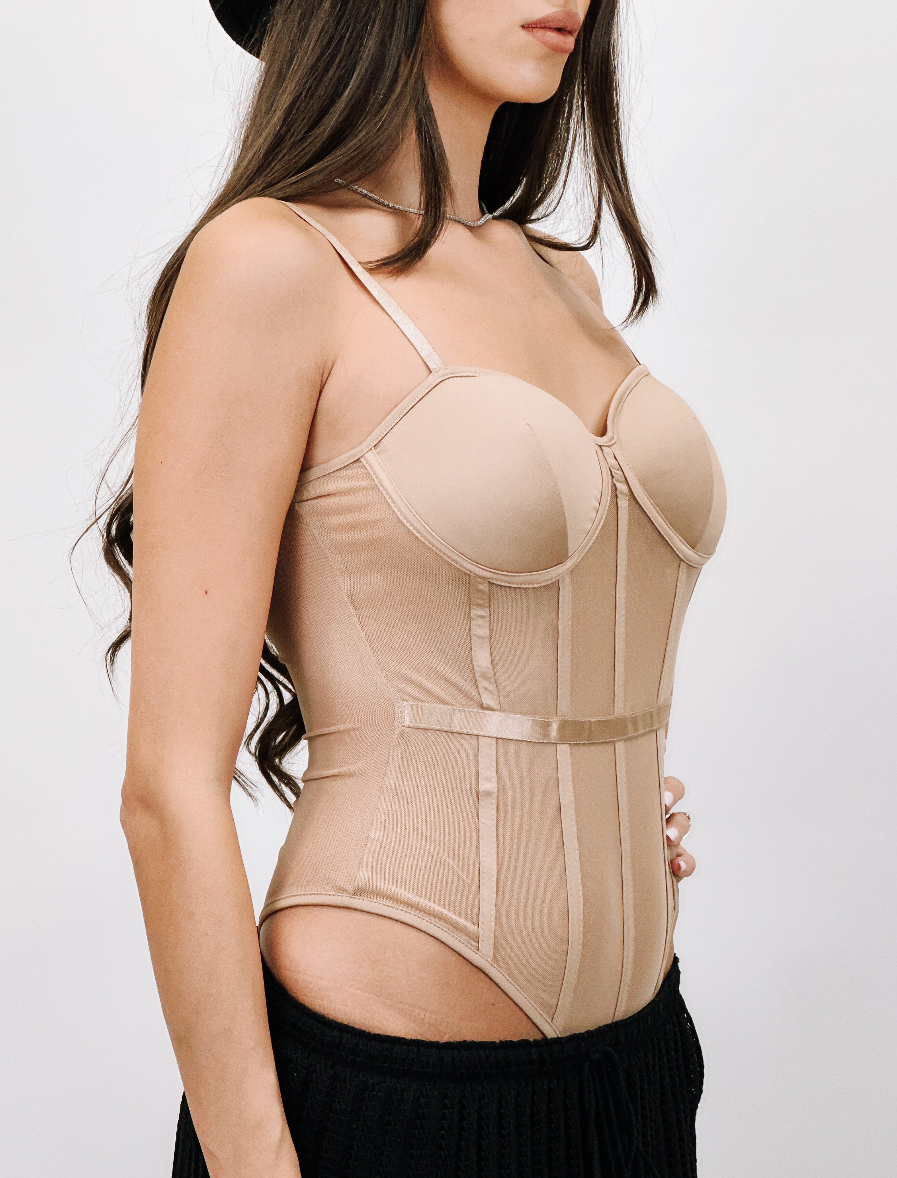 Body femei tip corset bej